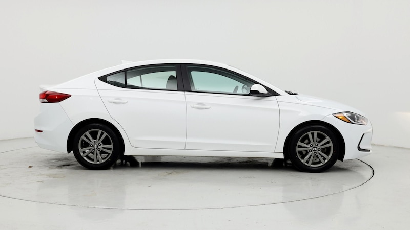 2017 Hyundai Elantra SE 7