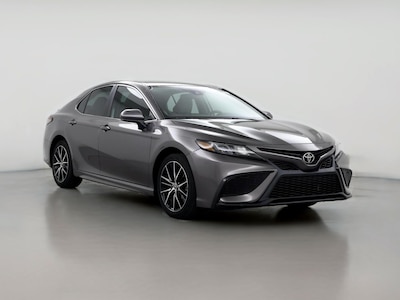 2021 Toyota Camry SE -
                Cincinnati, OH