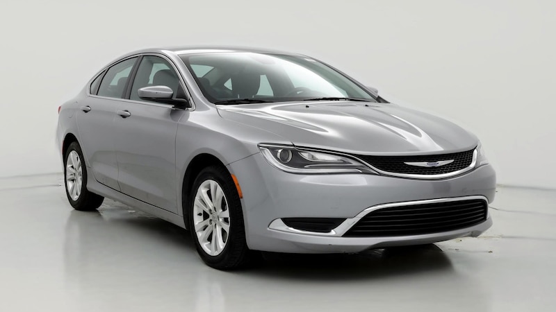 2015 Chrysler 200 Limited Hero Image