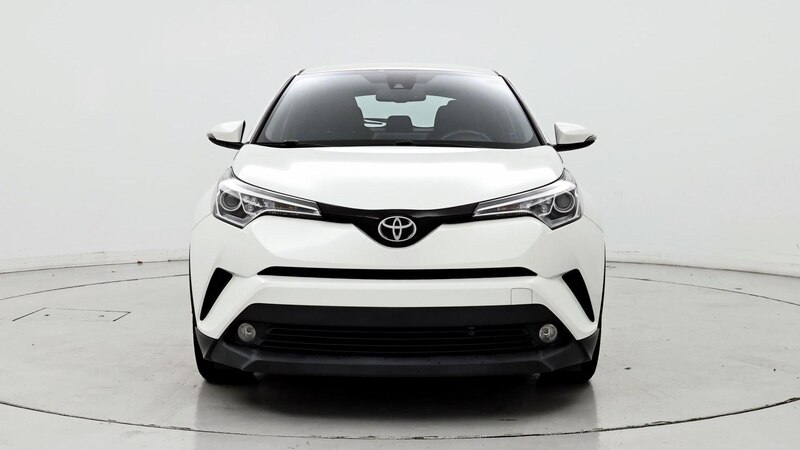 2018 Toyota C-HR XLE 5