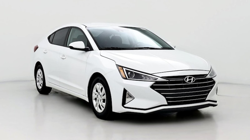 2020 Hyundai Elantra SE Hero Image