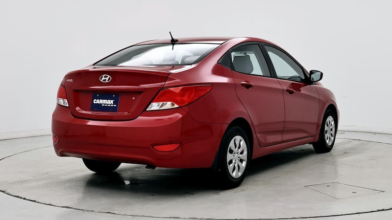 2016 Hyundai Accent SE 8