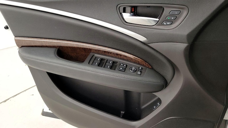 2018 Acura MDX Advance 12