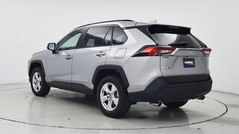 2021 Toyota RAV4 XLE 2