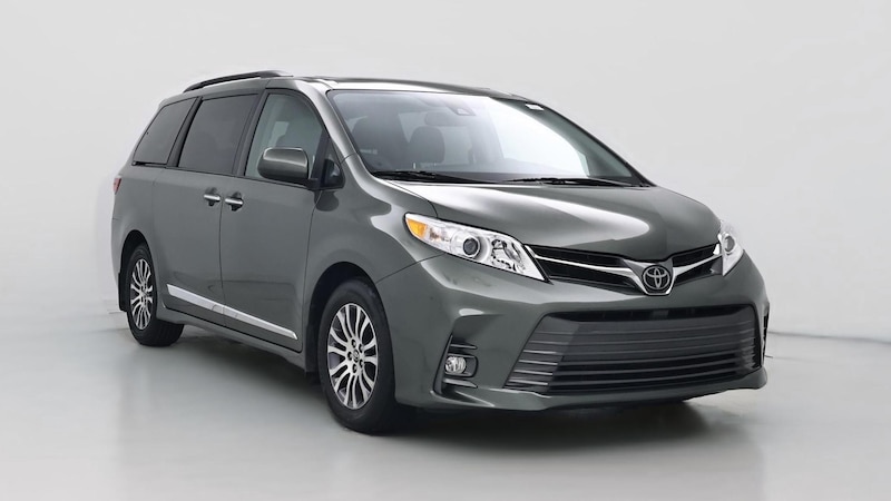 2020 Toyota Sienna Limited Hero Image