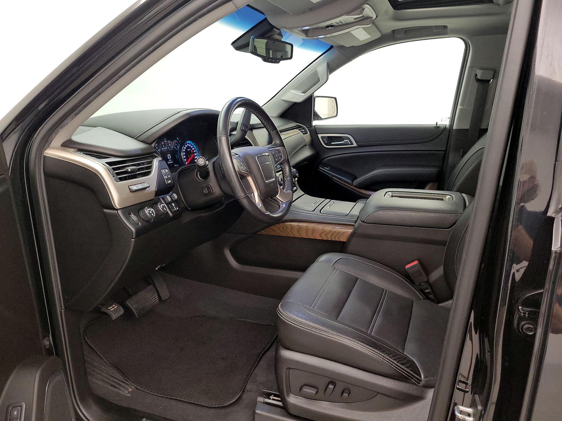 Thumbnail: 2019 GMC Yukon - 11