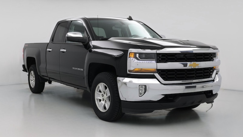 2017 Chevrolet Silverado 1500 LT Hero Image