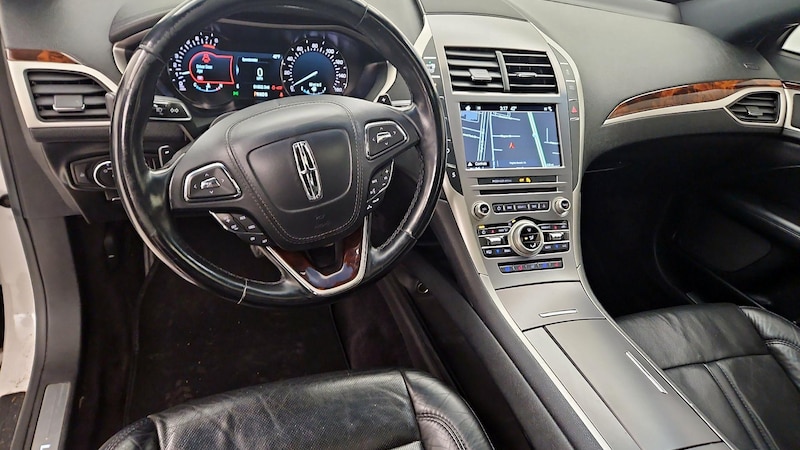 2017 Lincoln MKZ Reserve 9