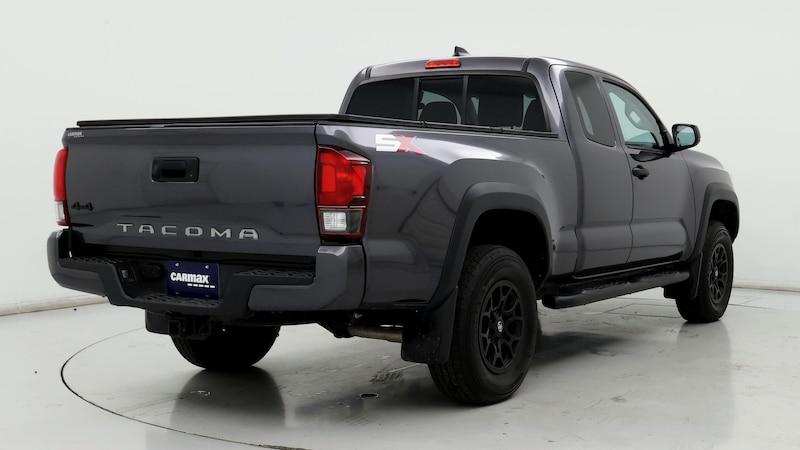 2022 Toyota Tacoma SR 8