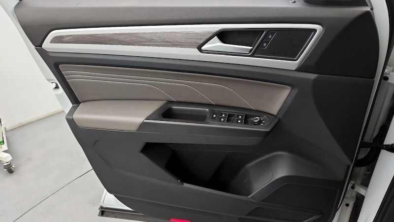 2022 Volkswagen Atlas SE 10