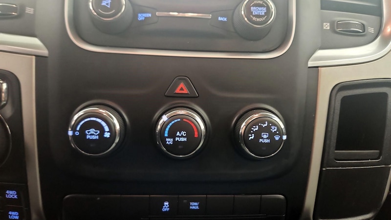 2020 RAM 1500 Classic SLT 14