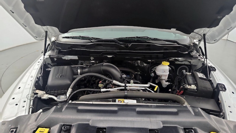 2020 RAM 1500 Classic SLT 18