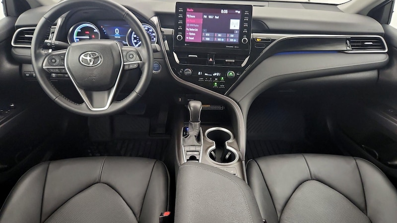 2021 Toyota Camry XLE 9