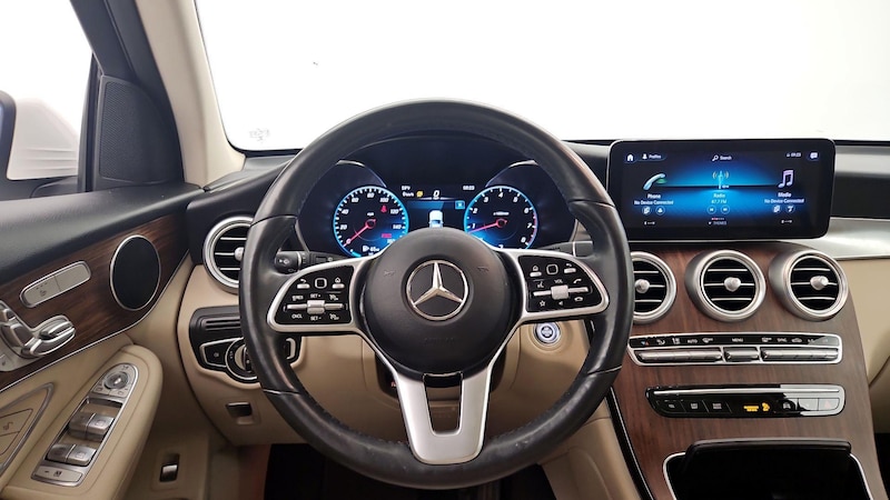 2021 Mercedes-Benz GLC 300 10