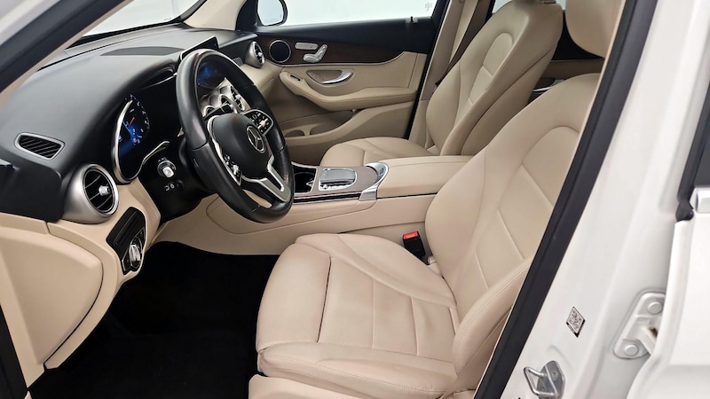 2021 Mercedes-Benz GLC 300 11