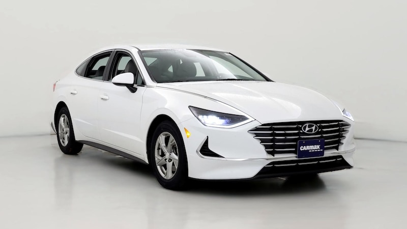 2022 Hyundai Sonata SE Hero Image