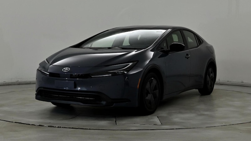 2023 Toyota Prius LE 4