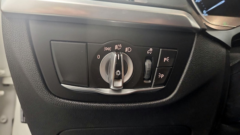 2022 BMW X3 xDrive30i 11
