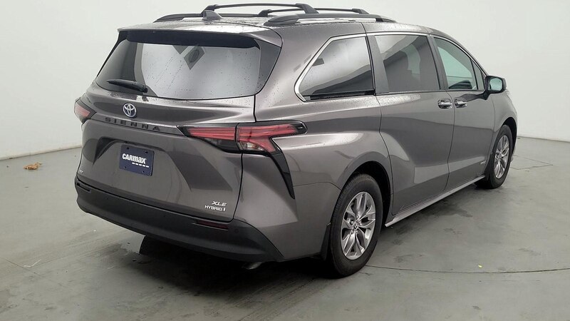 2021 Toyota Sienna XLE 5