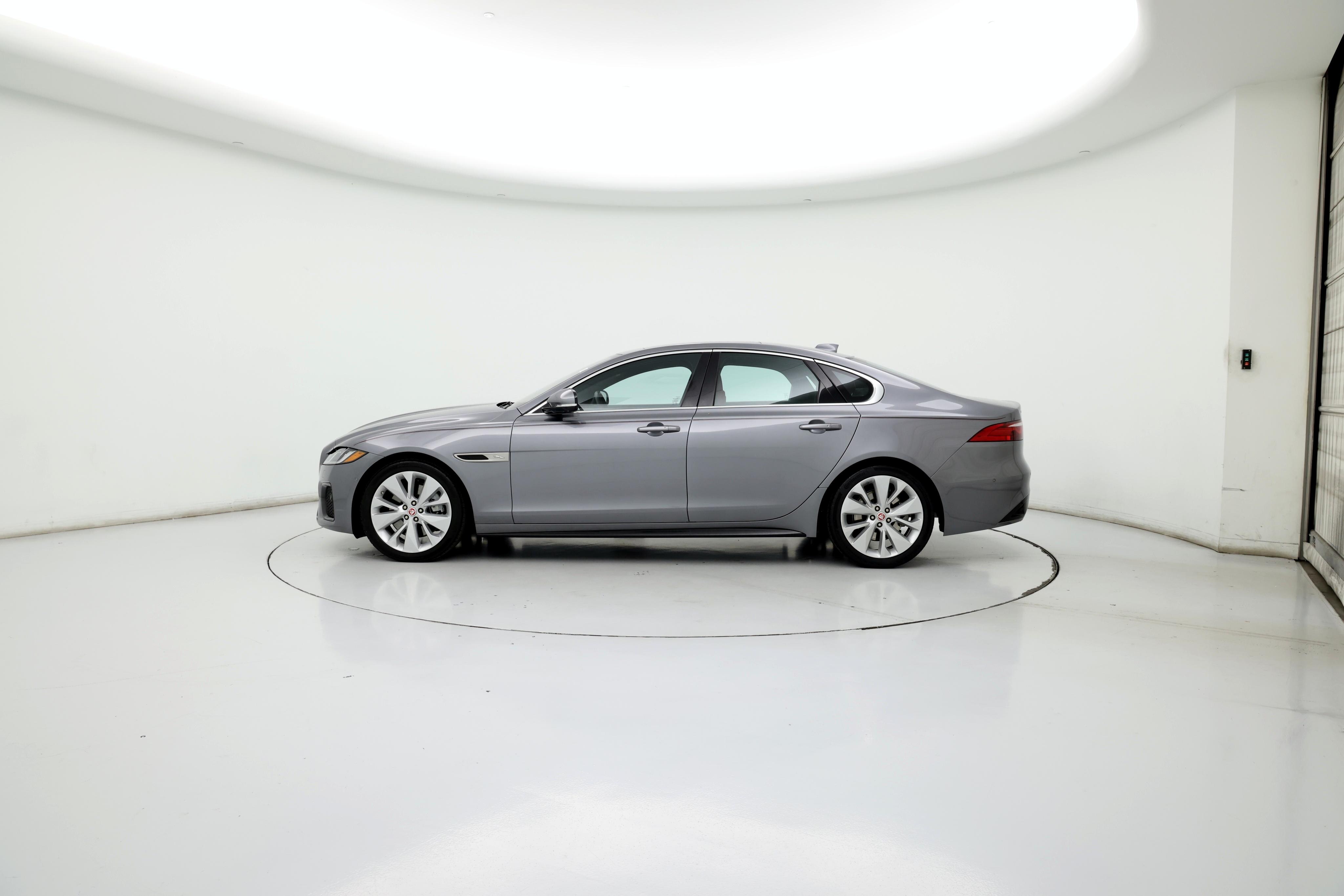 Thumbnail: 2021 Jaguar XF - 3