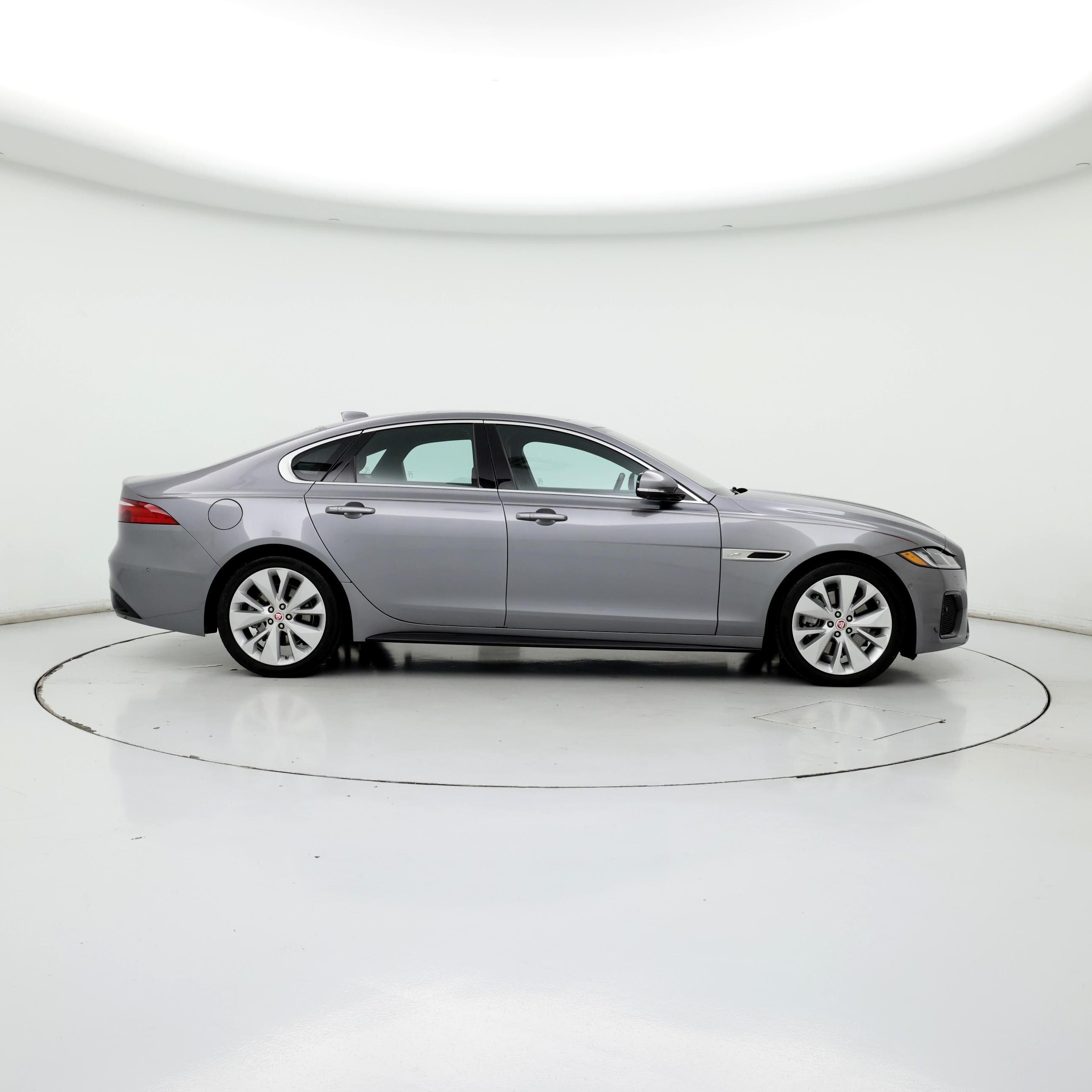 Thumbnail: 2021 Jaguar XF - 7
