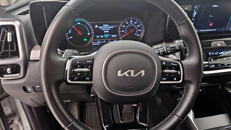 2022 Kia Sorento EX 10