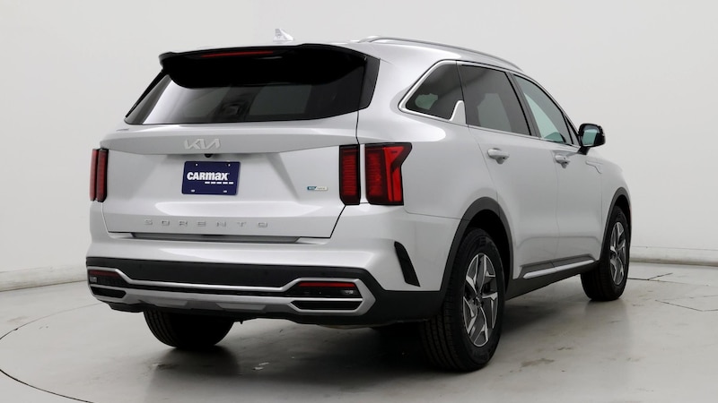 2022 Kia Sorento EX 8