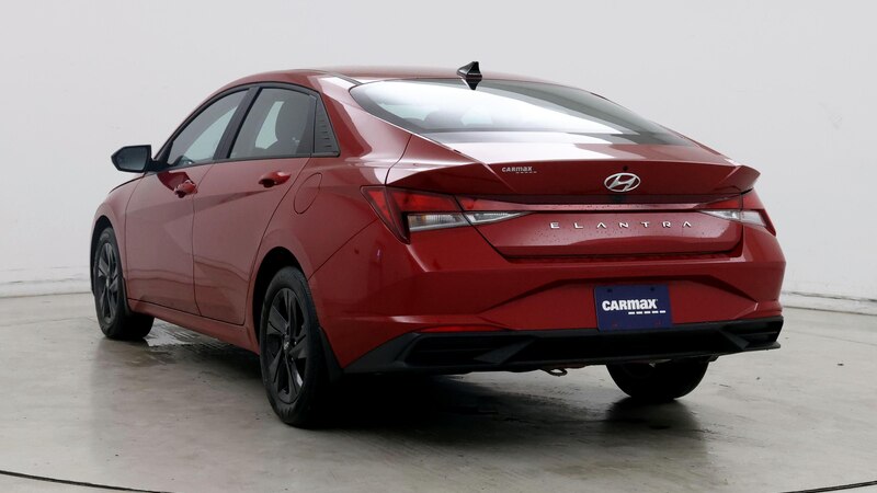 2023 Hyundai Elantra SEL 2