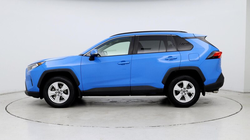 2019 Toyota RAV4 XLE 3