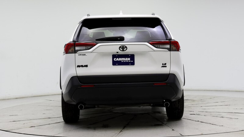 2021 Toyota RAV4 LE 6