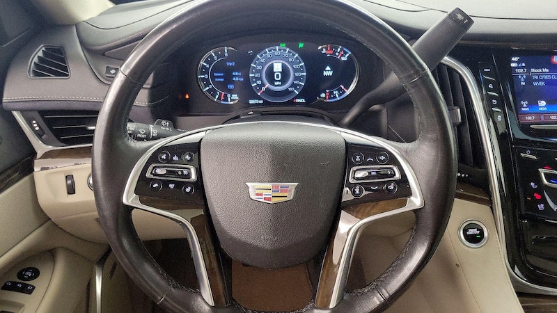 2019 Cadillac Escalade Premium Luxury 10