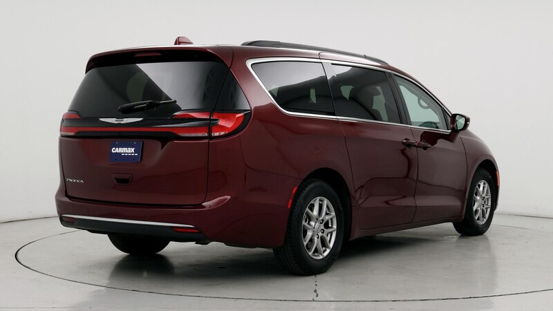 2021 Chrysler Pacifica Touring 8