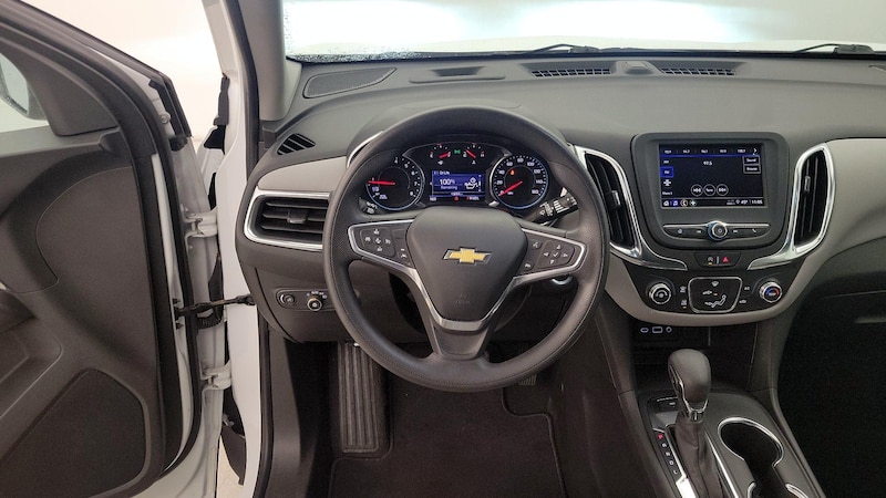 2022 Chevrolet Equinox LS 10