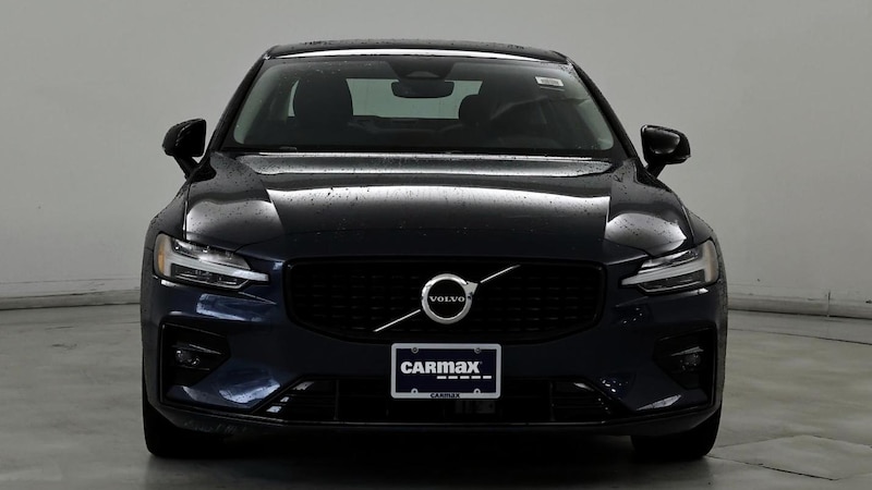 2024 Volvo S60 B5 Core 5