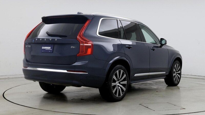 2023 Volvo XC90 B6 Plus 8