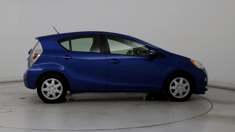 2013 Toyota Prius c Two 7