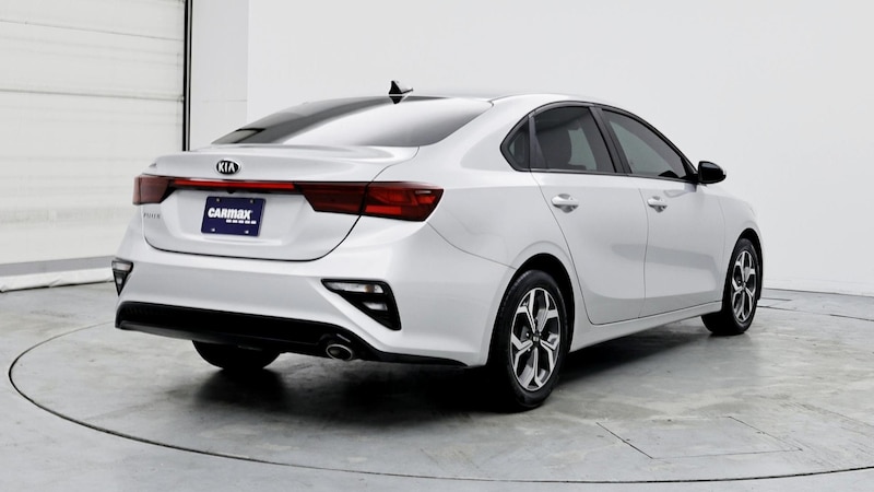 2021 Kia Forte LXS 8