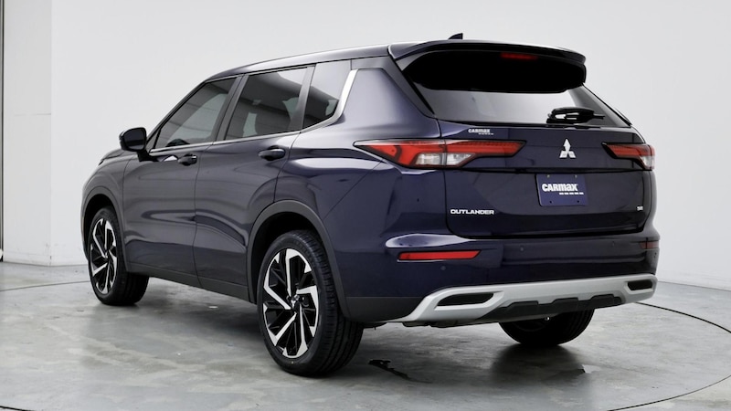 2022 Mitsubishi Outlander SE 2