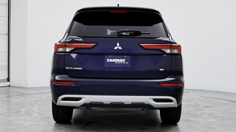 2022 Mitsubishi Outlander SE 6