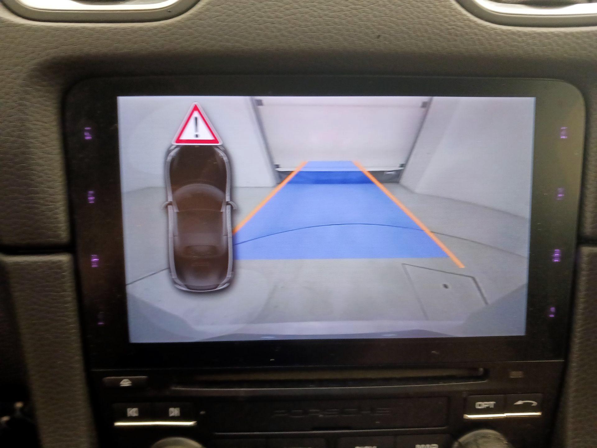 Thumbnail: 2018 Porsche 718 Boxster - 14