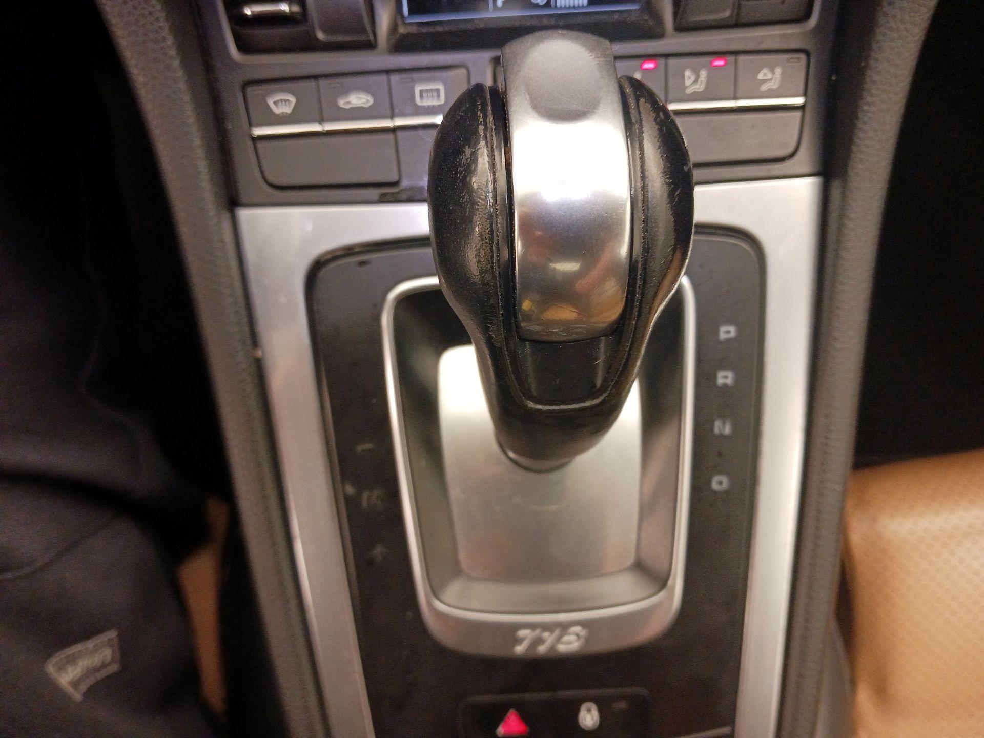 Thumbnail: 2018 Porsche 718 Boxster - 17