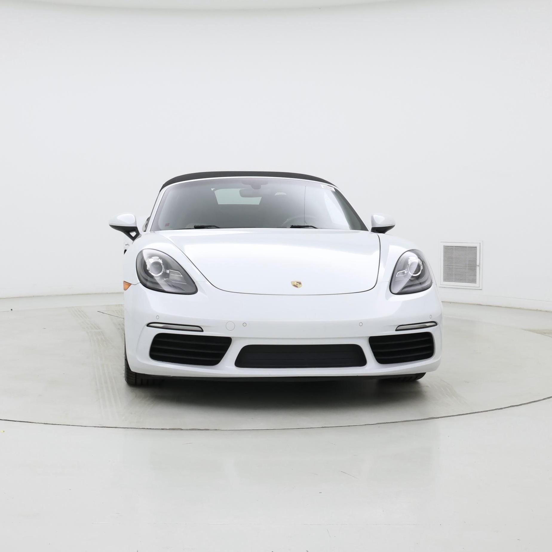 Thumbnail: 2018 Porsche 718 Boxster - 5