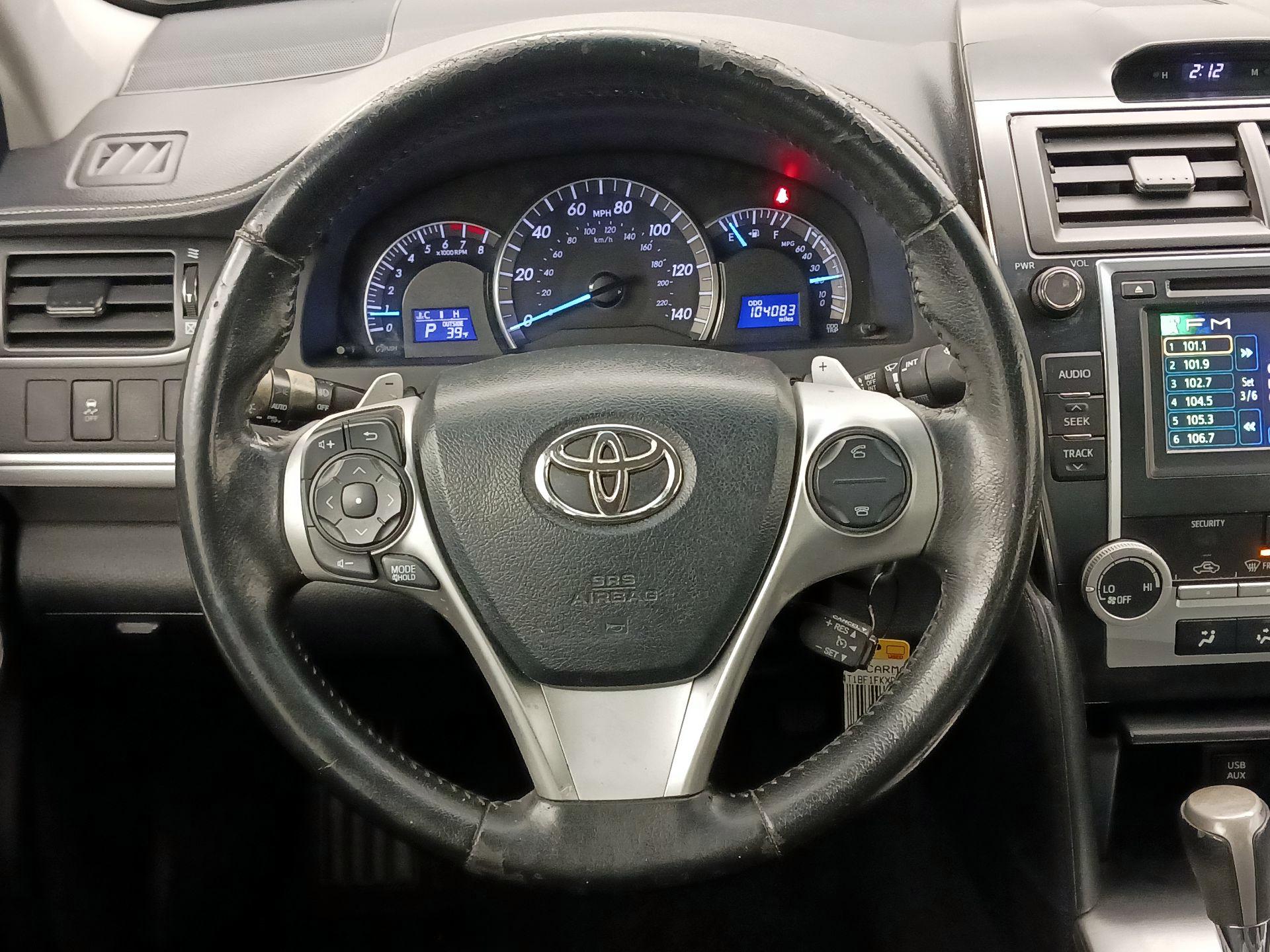 Thumbnail: 2013 Toyota Camry - 10
