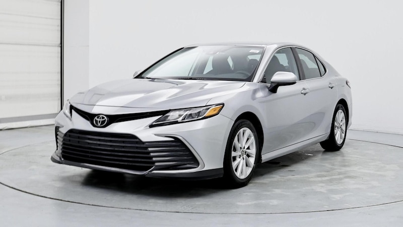 2022 Toyota Camry LE 4