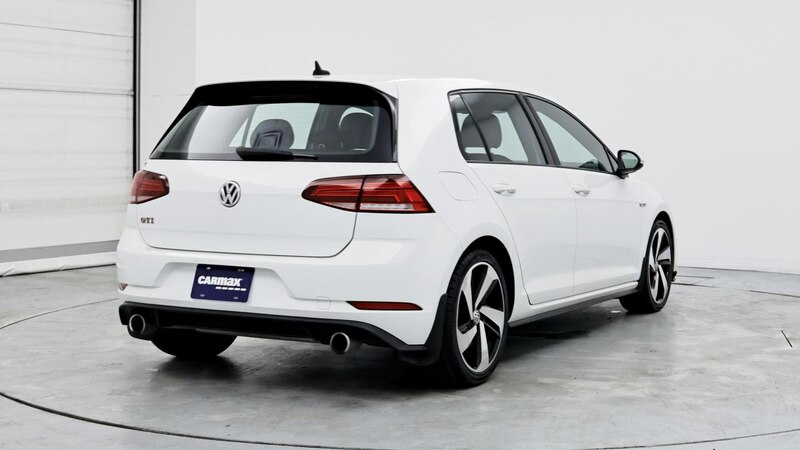 2019 Volkswagen Golf GTI SE 8