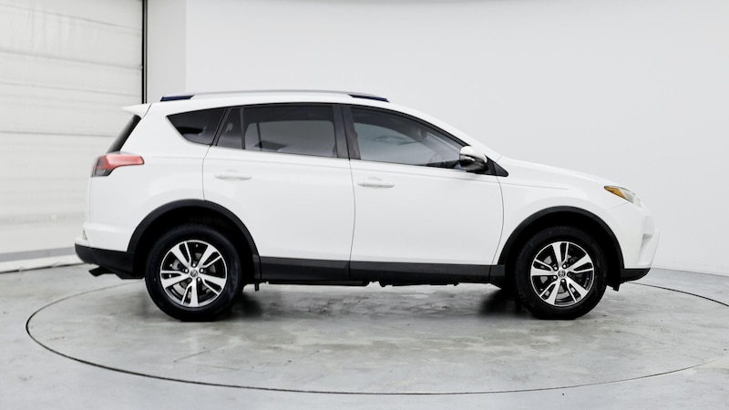 2018 Toyota RAV4 XLE 7