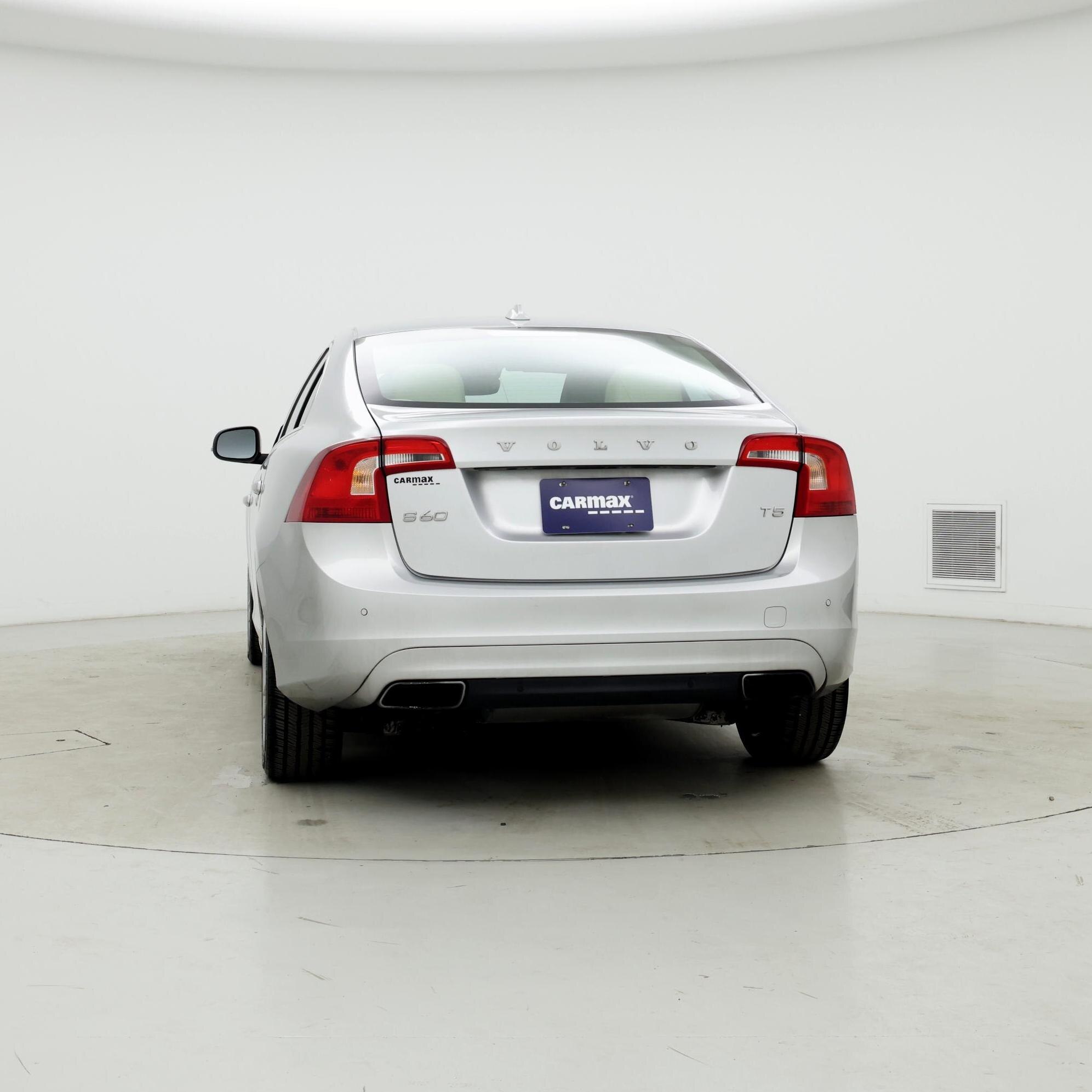 Thumbnail: 2015 Volvo S60 - 6