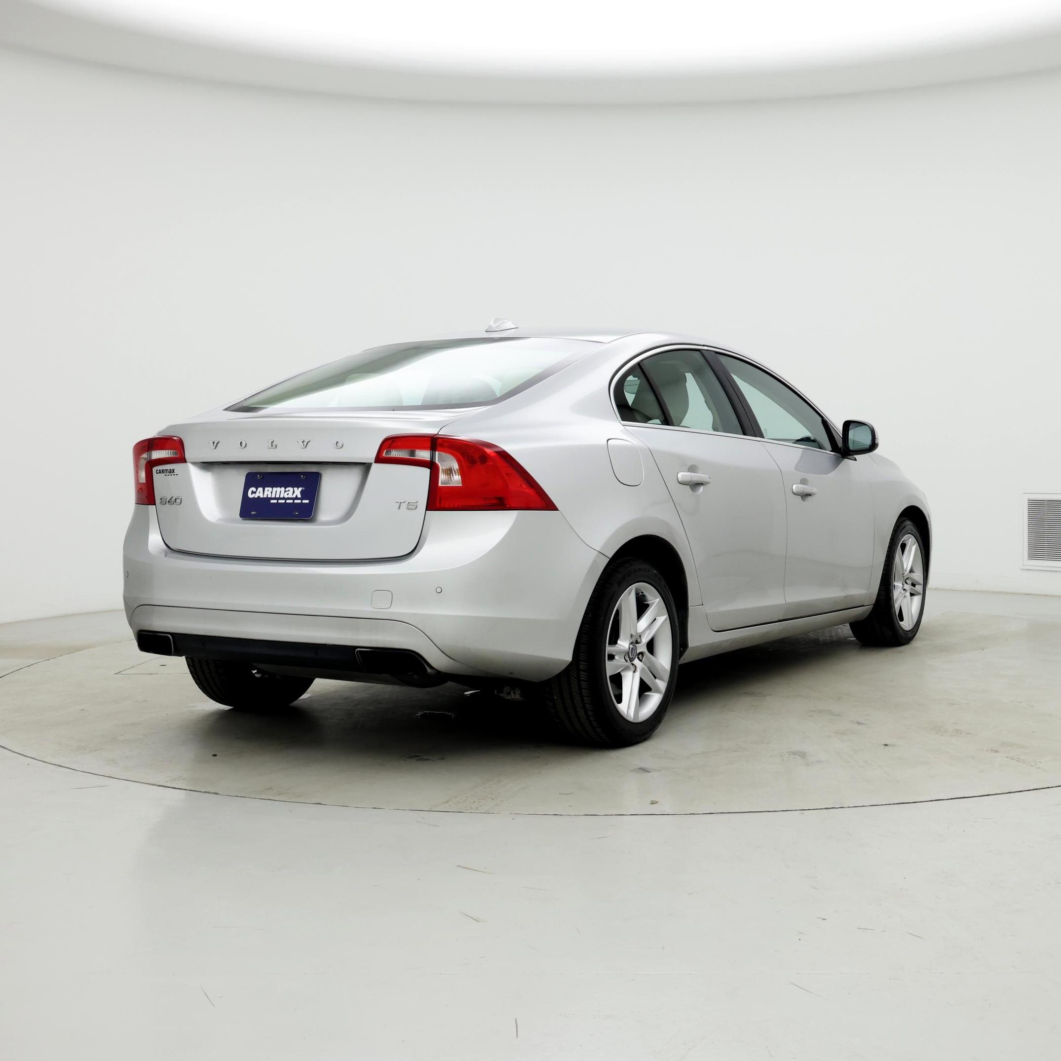 Thumbnail: 2015 Volvo S60 - 8
