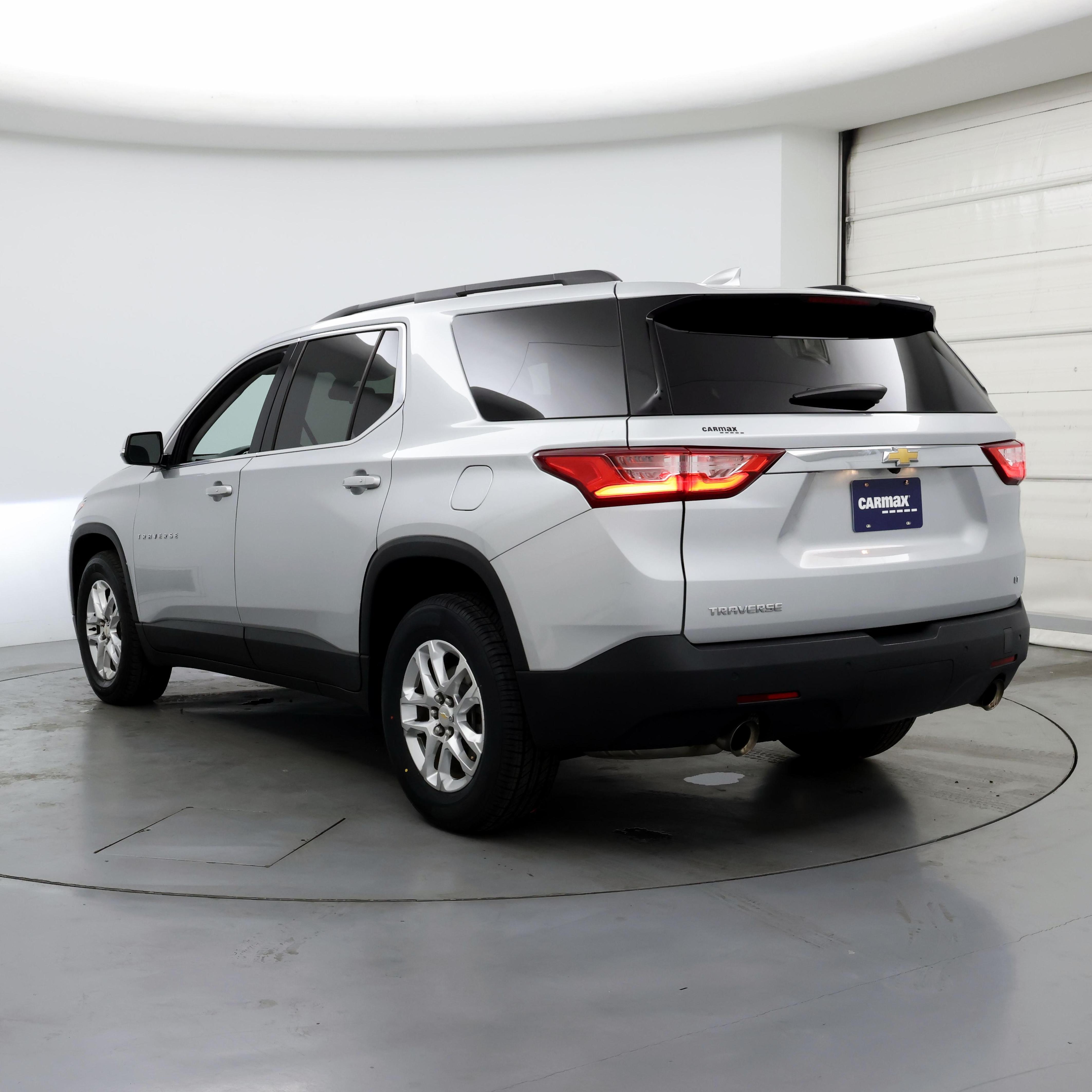 Thumbnail: 2019 Chevrolet Traverse - 2