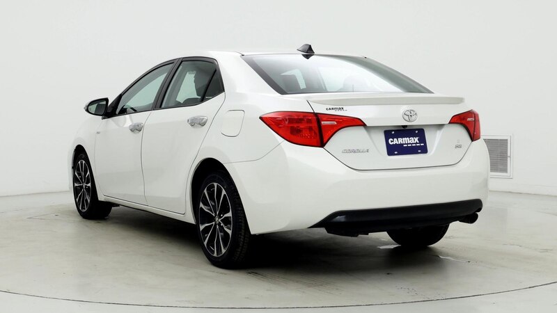 2017 Toyota Corolla SE 2